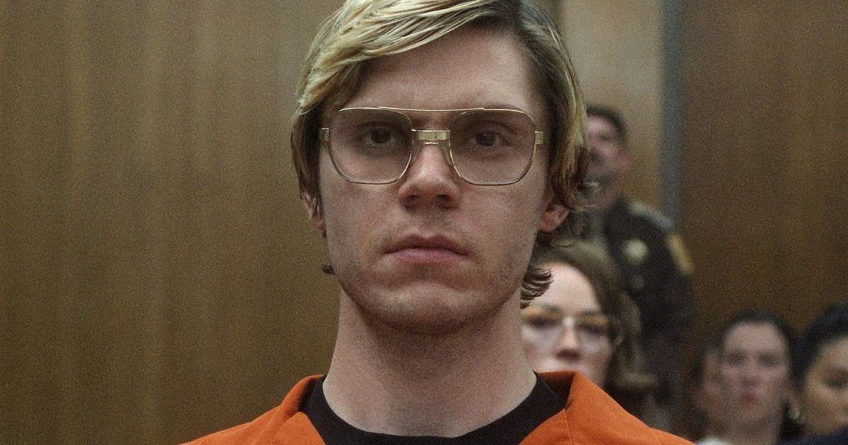 Dahmer Star Evan Peters Nominated for First Golden Globe for His Performance in Netflix Series