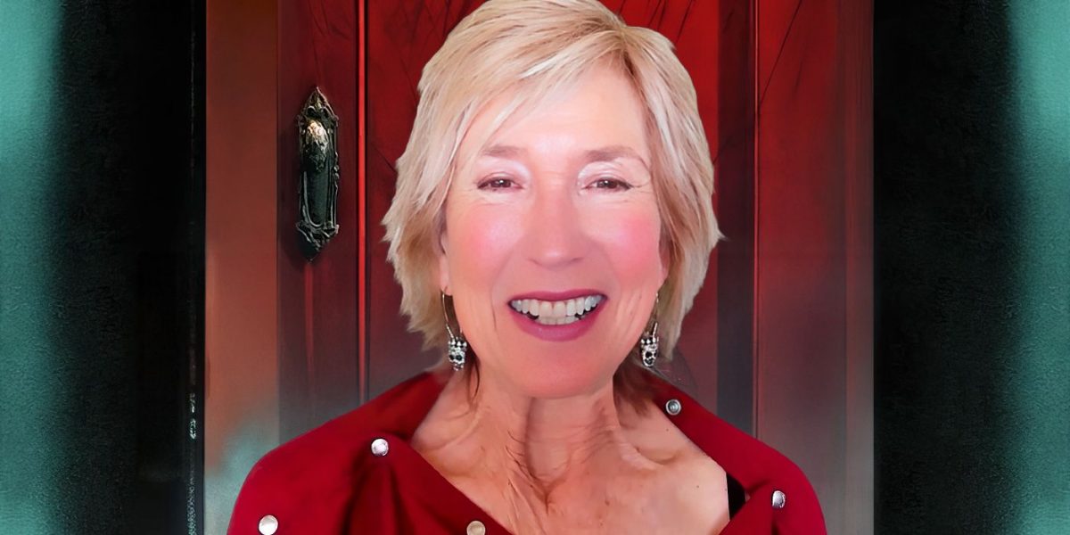 Lin Shaye Reveals the Only Note She Got While Playing Elise