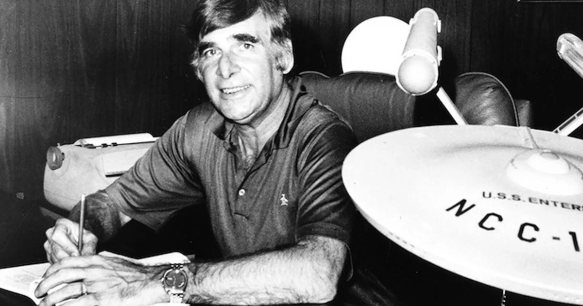 Star Trek’s Gene Roddenberry Regretted Firing Yeoman Rand Actress Grace Lee Whitney