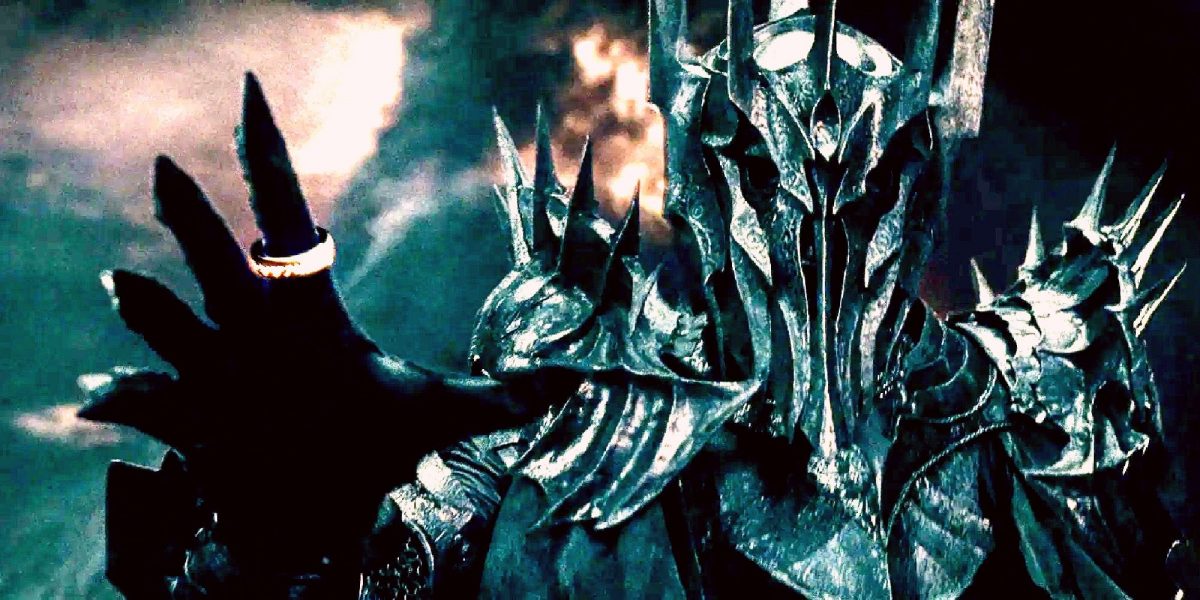 Sauron’s Battle Armor In LOTR Gets Perfect Score From Medieval Arms Expert