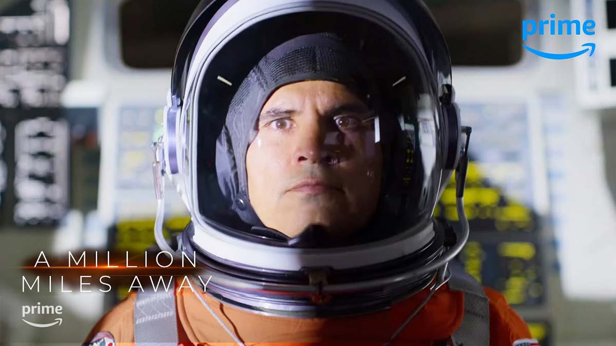 Michael Peña’s Astronaut Drama Never Quite Lifts Off Above Cliché