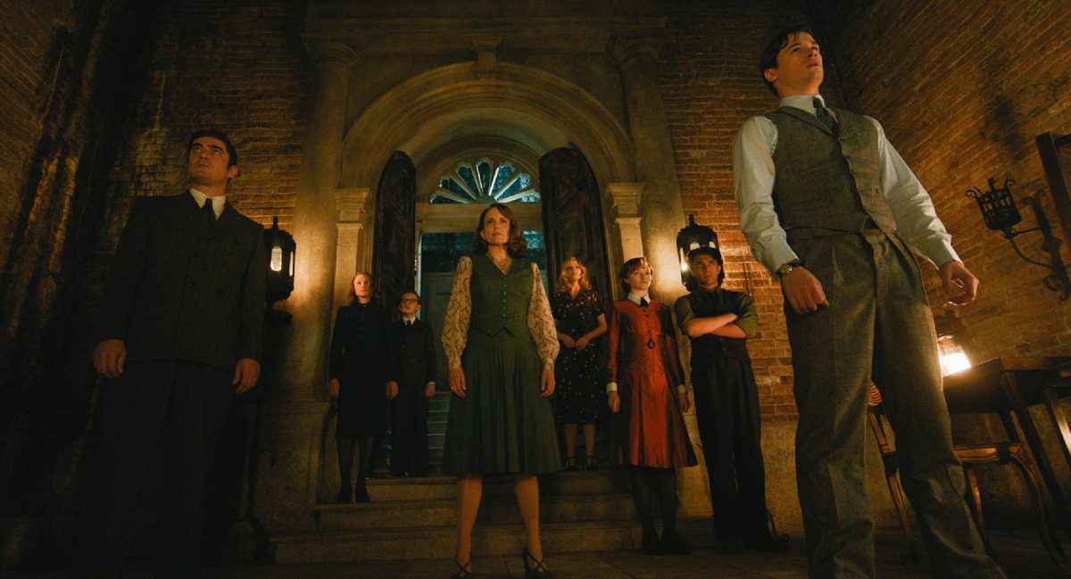 A Haunting in Venice Review: A Poirot Sequel That Treads the Shadows