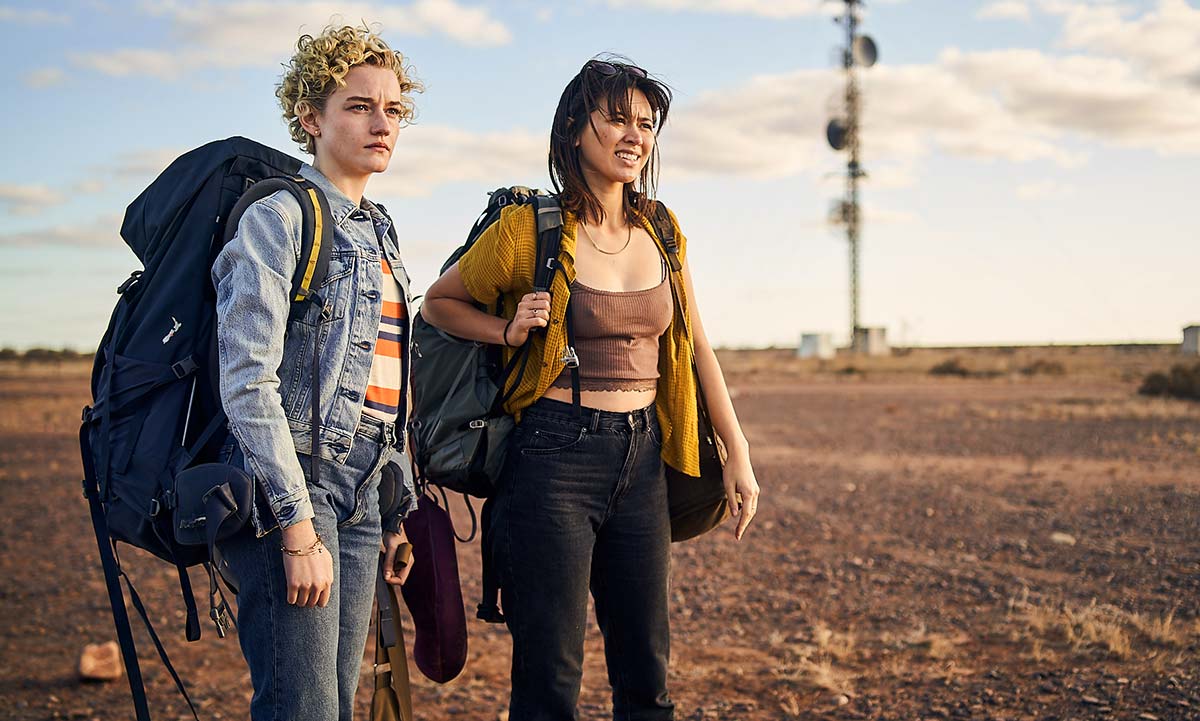 Julia Garner Impresses In Aussie Outback Thriller [Telluride]