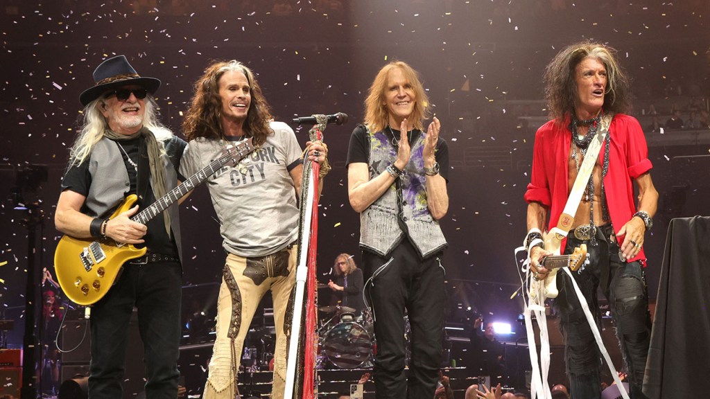 Aerosmith Postpones 2023 Tour Over Steven Tyler’s Fractured Larynx – The Hollywood Reporter