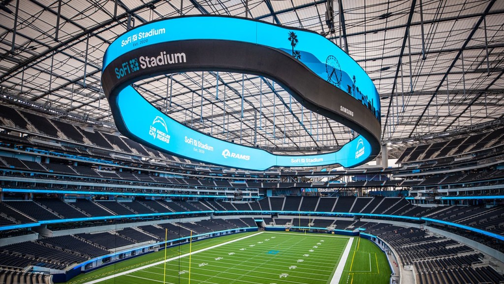 SoFi Stadium Aims To Enhance Concerts With Samsung Infinity Screen – The Hollywood Reporter