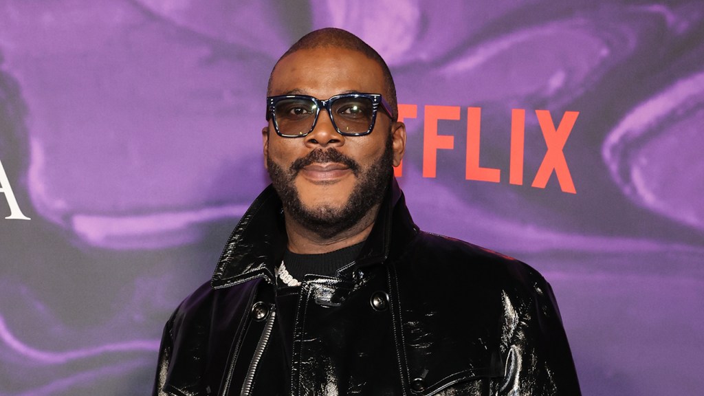 Tyler Perry Pens Op-Ed in Response to Airport Racial Profiling