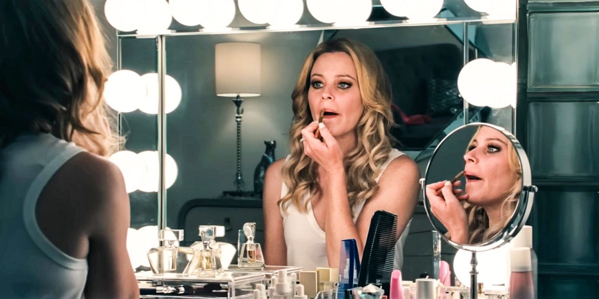 Elizabeth Banks Sells Her Soul For Perfect Skin & Comedic Timing In New Thriller