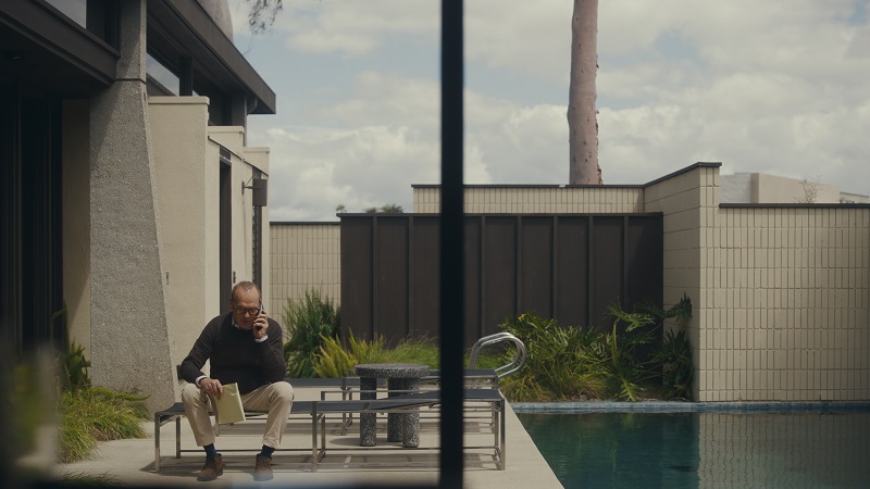 A Father’s Journey: Michael Keaton in a Modern Parenthood Tale